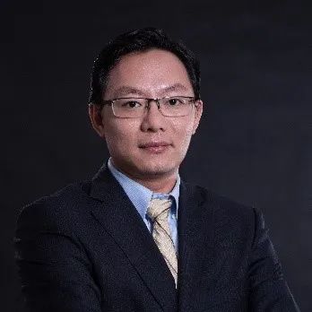 劉南:中國科學院生物與化學交叉研究中心研究員 劉南:中國科學院生物與化學交叉研究中心研究員